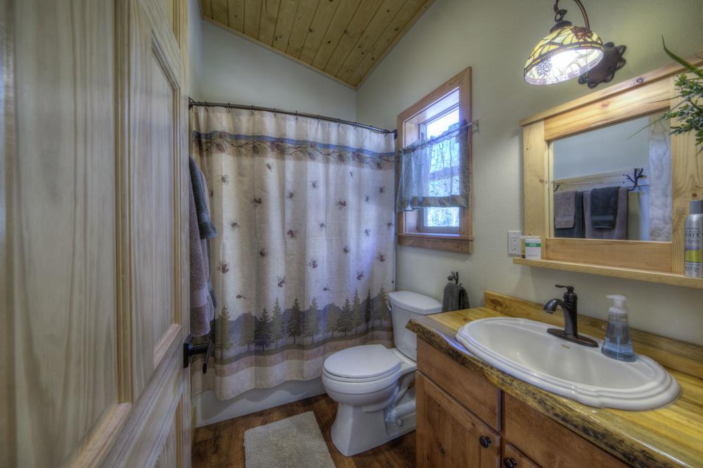 Yak Ridge Cabins And Farmstead By Mount Rushmore Villa คีย์สโตน ภายนอก รูปภาพ