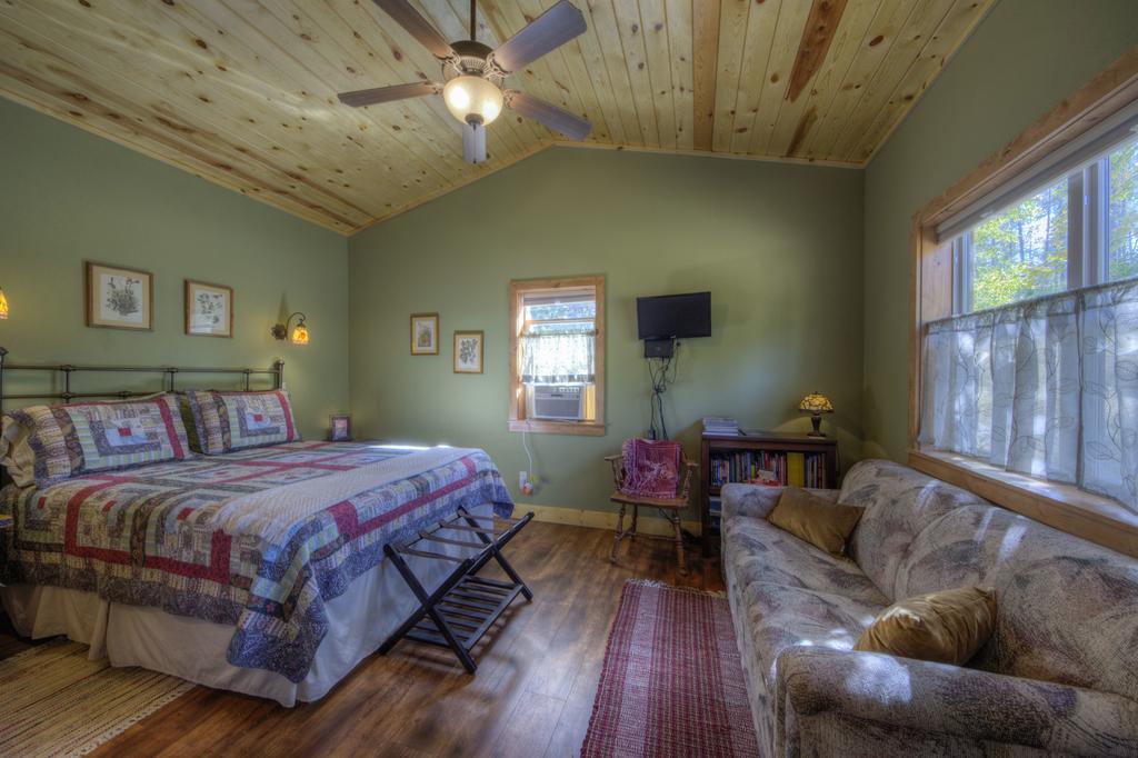 Yak Ridge Cabins And Farmstead By Mount Rushmore Villa คีย์สโตน ภายนอก รูปภาพ